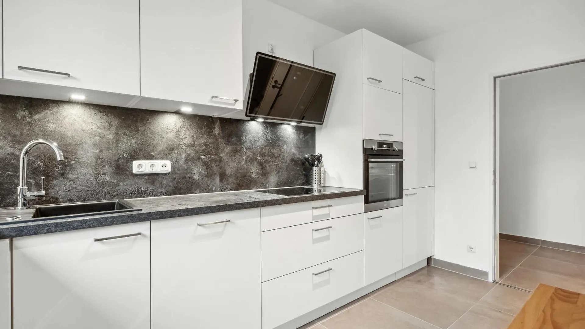 Sc01 Grosses Apartment Bei Ffm! Moerfelden-Walldorf 0*,