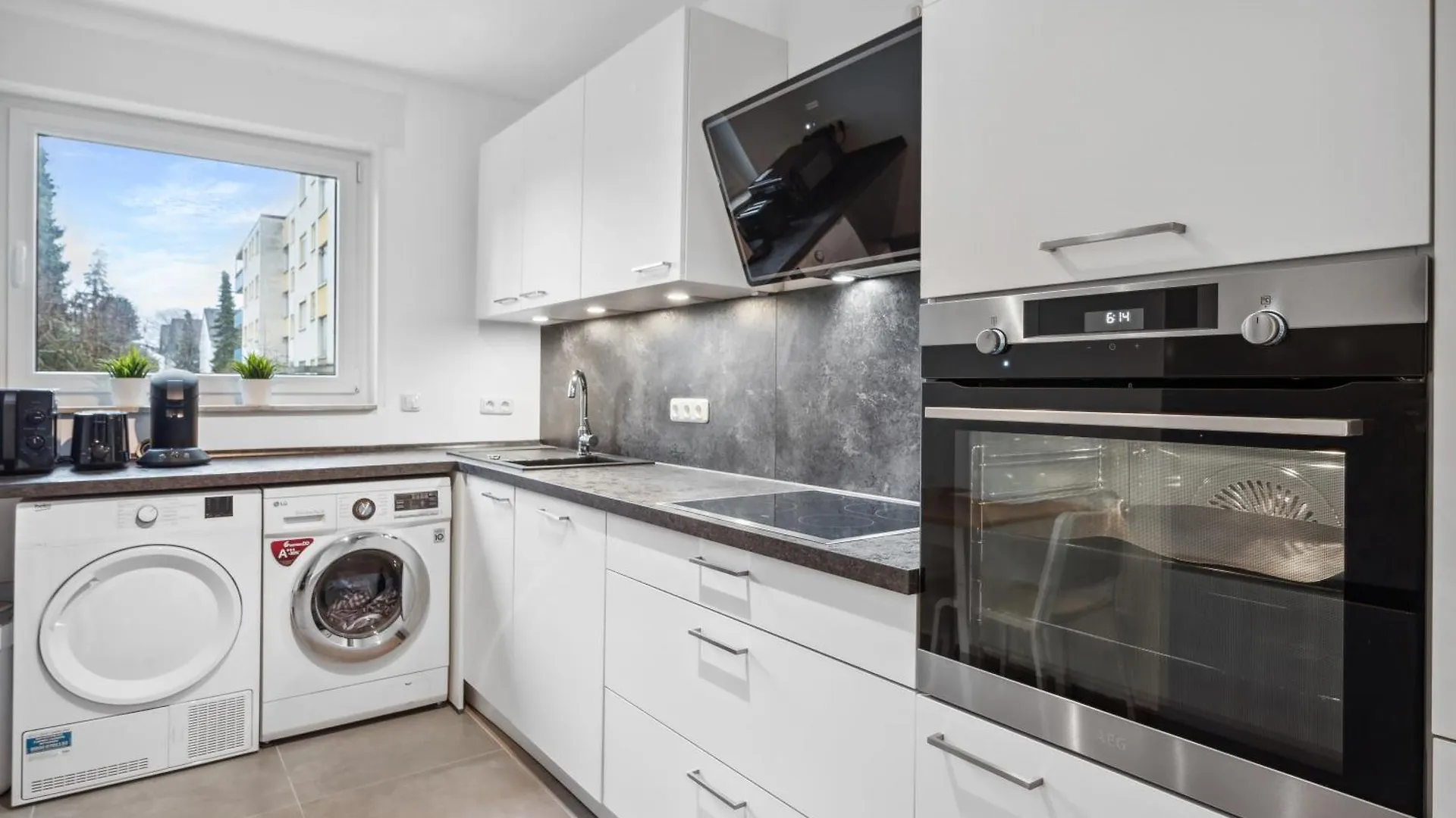 Sc01 Grosses Apartment Bei Ffm! Moerfelden-Walldorf 0*,  Germany